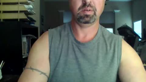 nvrenuff1979 online show from 3, 11, 2025