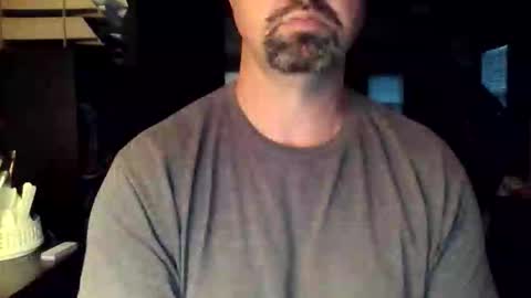 nvrenuff1979 online show from 19, 12, 2025