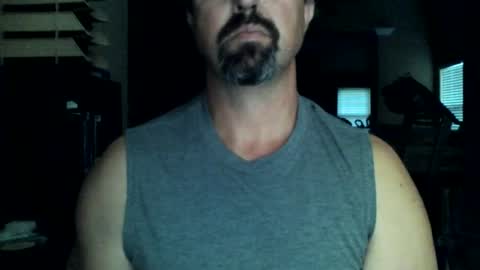 nvrenuff1979 online show from 11, 6, 2026