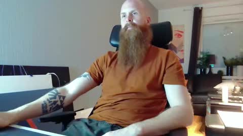 Snapshot of nxrthman chatting on 25, 10, 2025 nxrthman online show from 25, 10, 2025