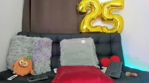 Nia online show from 9, 1, 2025