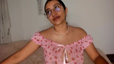 Vanessa online show from 4, 12, 2025