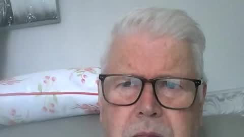 stockings  suspenders mad online show from 8, 9, 2025