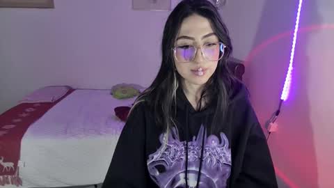 Snapshot of nymph_frida chatting on 11, 12, 2024 Frida online show from 11, 12, 2024