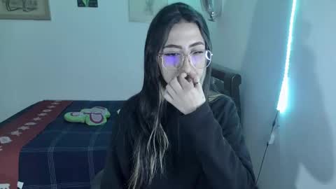 Snapshot of nymph_frida chatting on 27, 12, 2024 Frida online show from 27, 12, 2024