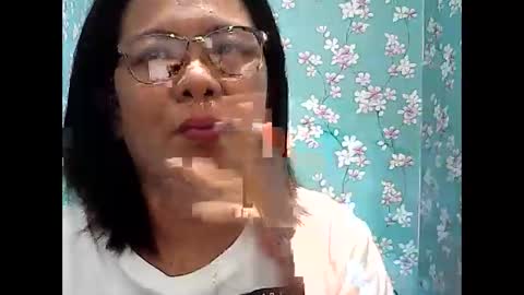 I am your angel online show from 15, 12, 2025