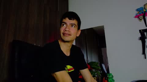 Snapshot of nymphobuddies chatting on 28, 1, 2025 David and Steven Independents online show from 28, 1, 2025