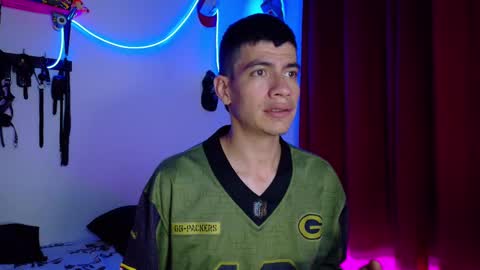 Snapshot of nymphobuddies chatting on 10, 2, 2025 David and Steven Independents online show from 10, 2, 2025