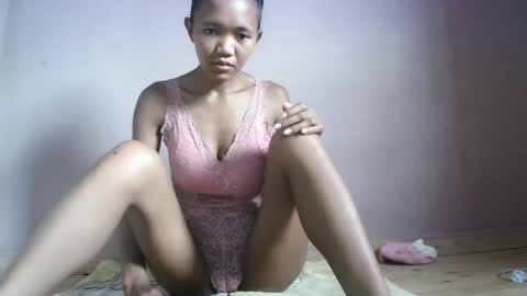 nympholinha online show from 24, 2, 2025