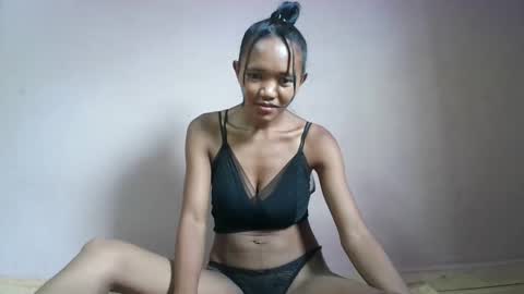 nympholinha online show from 24, 2, 2025