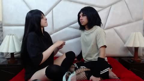 nyx_and_arian online show from 27, 3, 2026