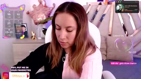 Alex   .    online show from 20, 9, 2025