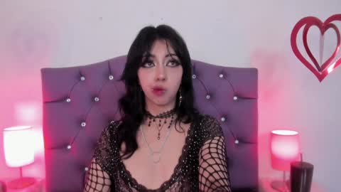   online show from 8, 2, 2025