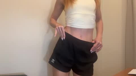 Snapshot of nyxelia_ chatting on 24, 4, 2026 Anastasia online show from 24, 4, 2026