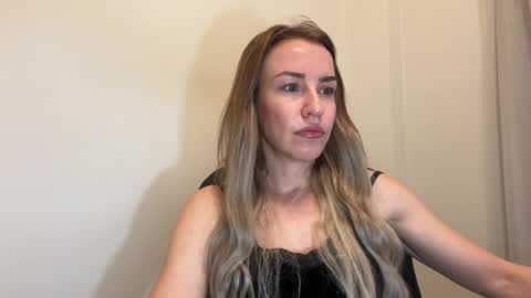 Snapshot of nyxelia_ chatting on 13, 5, 2026 Anastasia online show from 13, 5, 2026