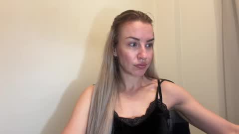 Snapshot of nyxelia_ chatting on 20, 5, 2026 Anastasia online show from 20, 5, 2026