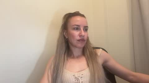 Snapshot of nyxelia_ chatting on 22, 5, 2026 Anastasia online show from 22, 5, 2026