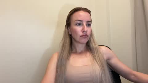 Snapshot of nyxelia_ chatting on 25, 5, 2026 Anastasia online show from 25, 5, 2026