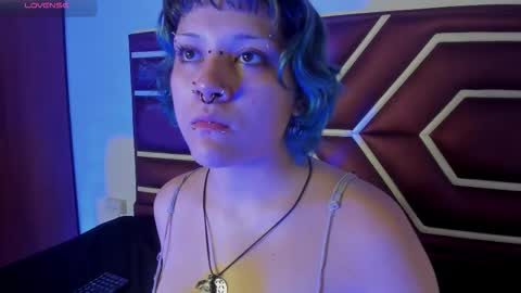 Nyx  online show from 17, 2, 2026