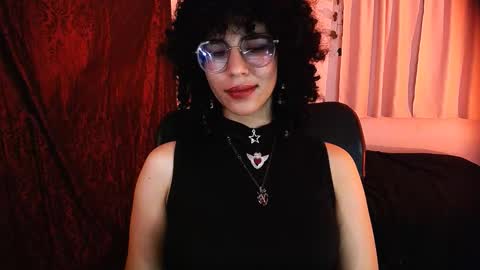 Nyxxei online show from 3, 2, 2026