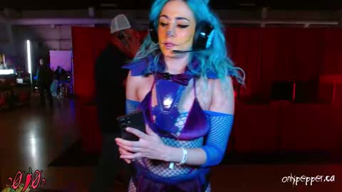 Snapshot of o0pepper0o chatting on 18, 10, 2025 Pepper online show from 18, 10, 2025