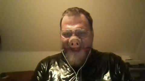 obesepervpiggy89 online show from 7, 5, 2026
