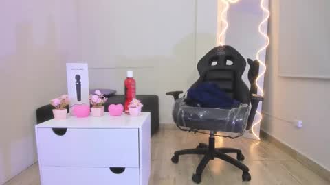 ocean_tay online show from 3, 10, 2025