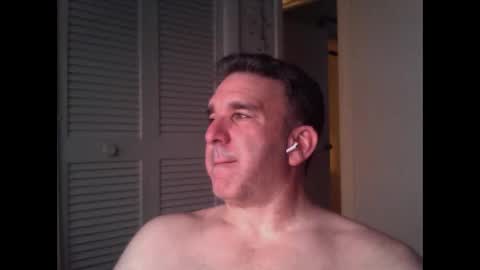 Snapshot of oceanmanx chatting on 19, 4, 2026 Ocean online show from 19, 4, 2026