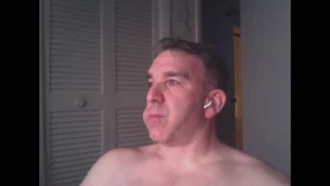 Snapshot of oceanmanx chatting on 26, 4, 2026 Ocean online show from 26, 4, 2026