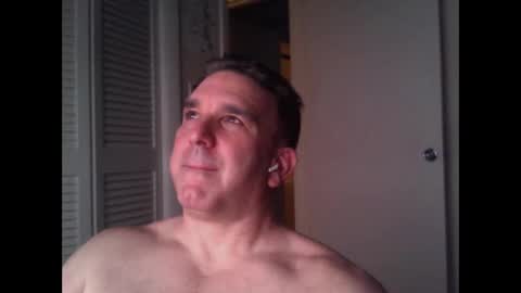 Snapshot of oceanmanx chatting on 1, 5, 2026 Ocean online show from 1, 5, 2026