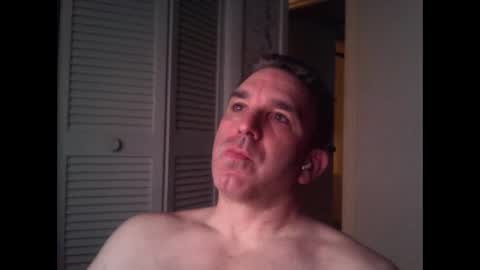 Snapshot of oceanmanx chatting on 7, 5, 2026 Ocean online show from 7, 5, 2026