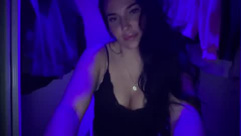 Snapshot of oceanxalara22_xo chatting on 3, 10, 2025 A L A R A  online show from 3, 10, 2025