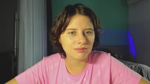 Evie online show from 20, 12, 2024