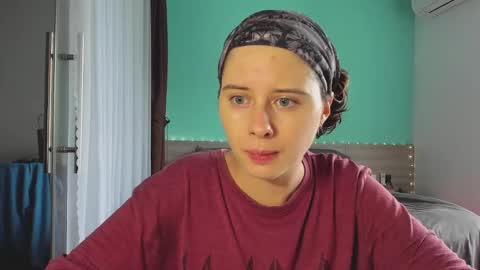 Evie online show from 23, 12, 2024