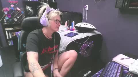 Snapshot of oddywithabody chatting on 20, 2, 2026 Oddy With A Body online show from 20, 2, 2026