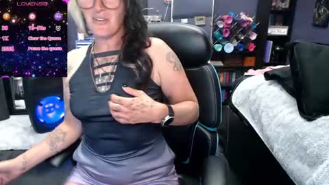 Snapshot of oddywithabody chatting on 21, 6, 2026 Oddy With A Body online show from 21, 6, 2026