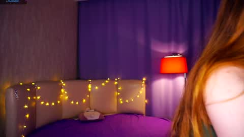 Lucy night Alice and Gven day online show from 1, 2, 2025