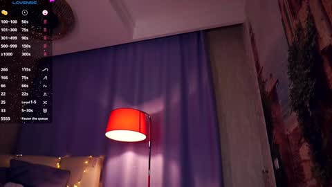 Lucy night Alice and Gven day online show from 4, 2, 2025