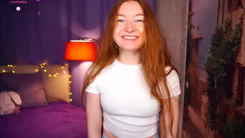 Lucy night Alice and Gven day online show from 11, 2, 2025