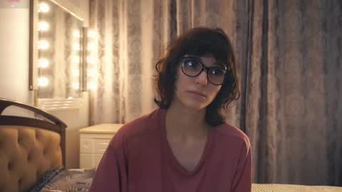 Thea online show from 12, 1, 2026