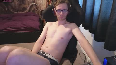 Snapshot of odinsclone chatting on 26, 9, 2025 odin yes thats my real name online show from 26, 9, 2025