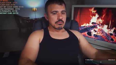 Snapshot of officeman7 chatting on 7, 11, 2025 officeman7 online show from 7, 11, 2025