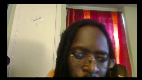 Snapshot of officialkingdraven chatting on 6, 10, 2025 officialkingdraven online show from 6, 10, 2025