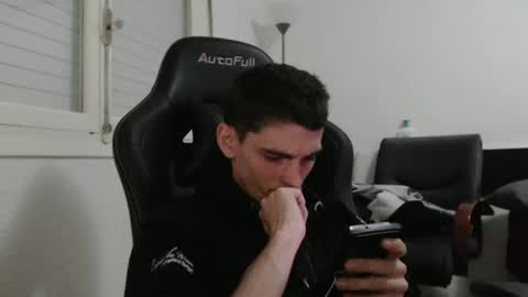 Snapshot of ofsolovicio chatting on 5, 11, 2025 ofsolovicio online show from 5, 11, 2025