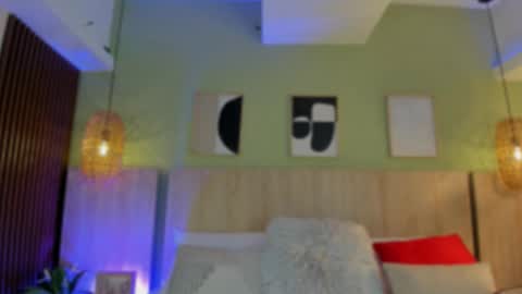 Holly online show from 18, 2, 2026