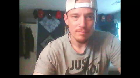 who dares  toss me some  tips lets have fun online show from 3, 3, 2025