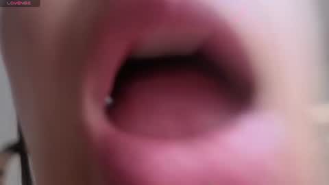ohanna_ online show from 20, 7, 2026