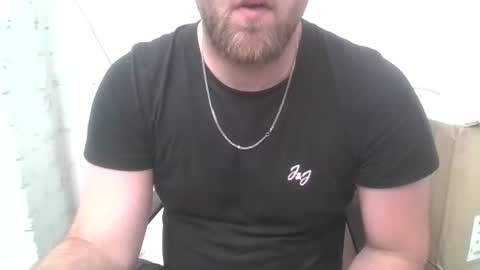 TheDee online show from 8, 7, 2026