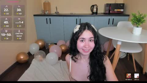 Snapshot of ohminnie chatting on 16, 5, 2026 Maria online show from 16, 5, 2026