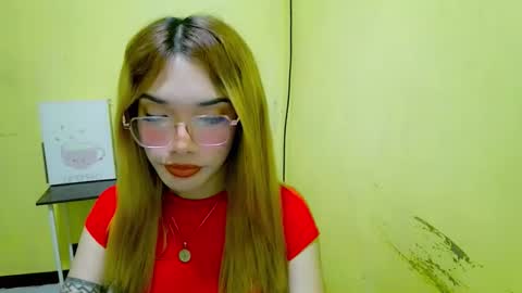 ohmyalessandraxcx online show from 16, 12, 2025